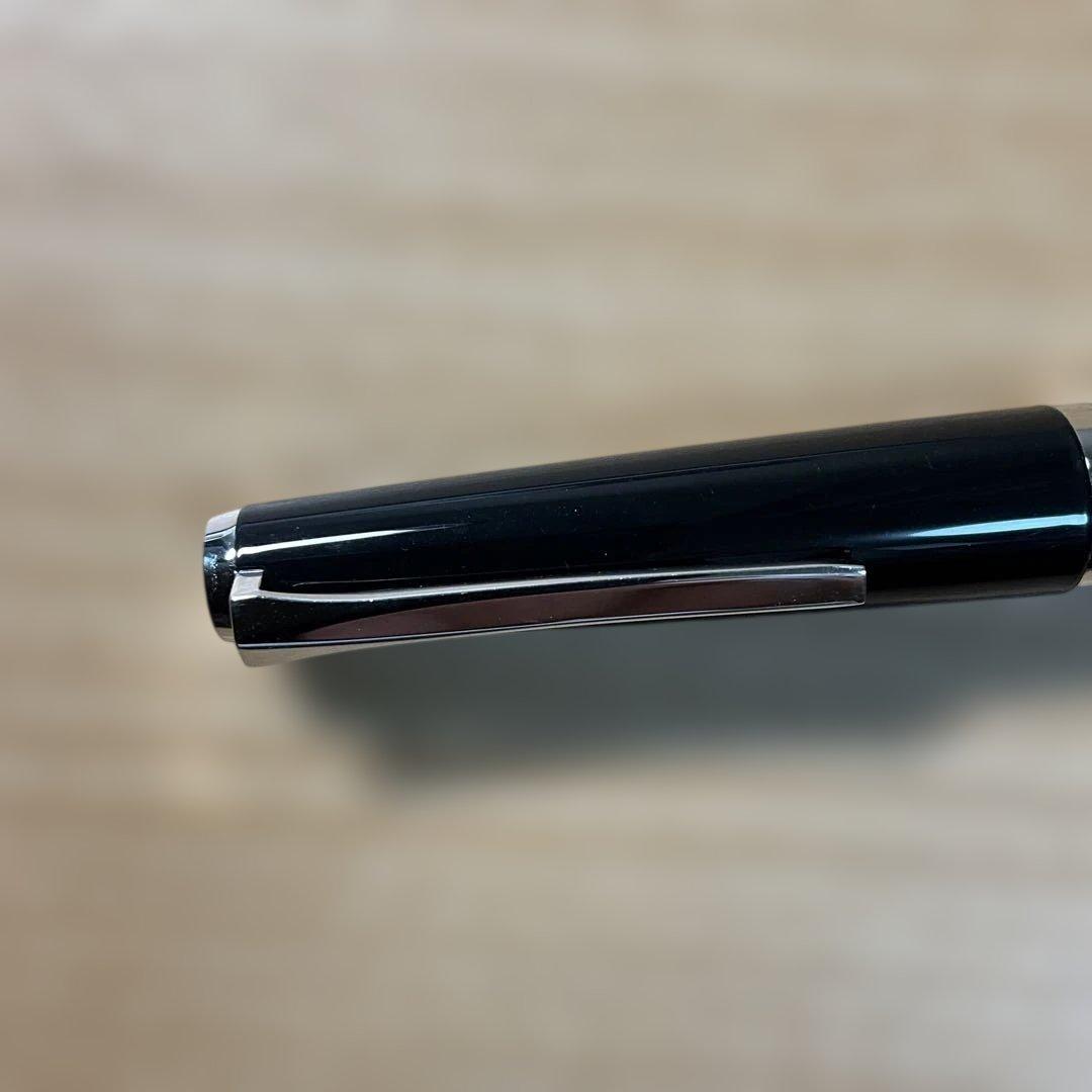 パイロット　万年筆　エラボー　金属軸　ブラック　SF