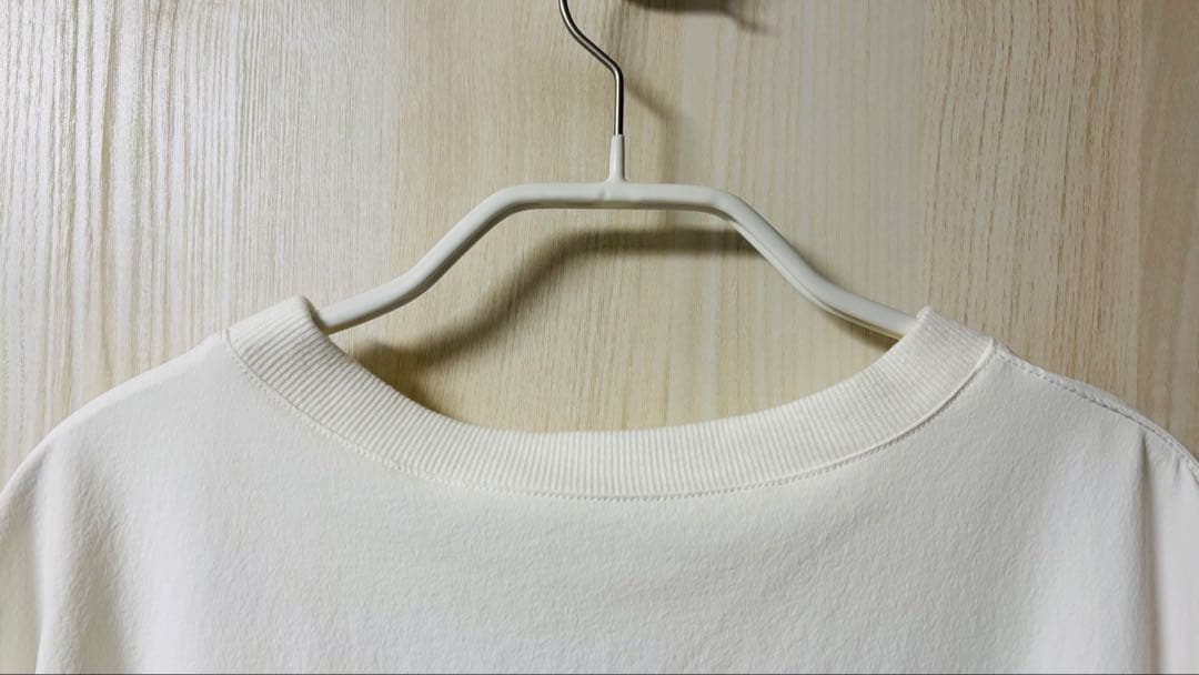 OUR ハリ感素材のチュニック丈プルオーバー