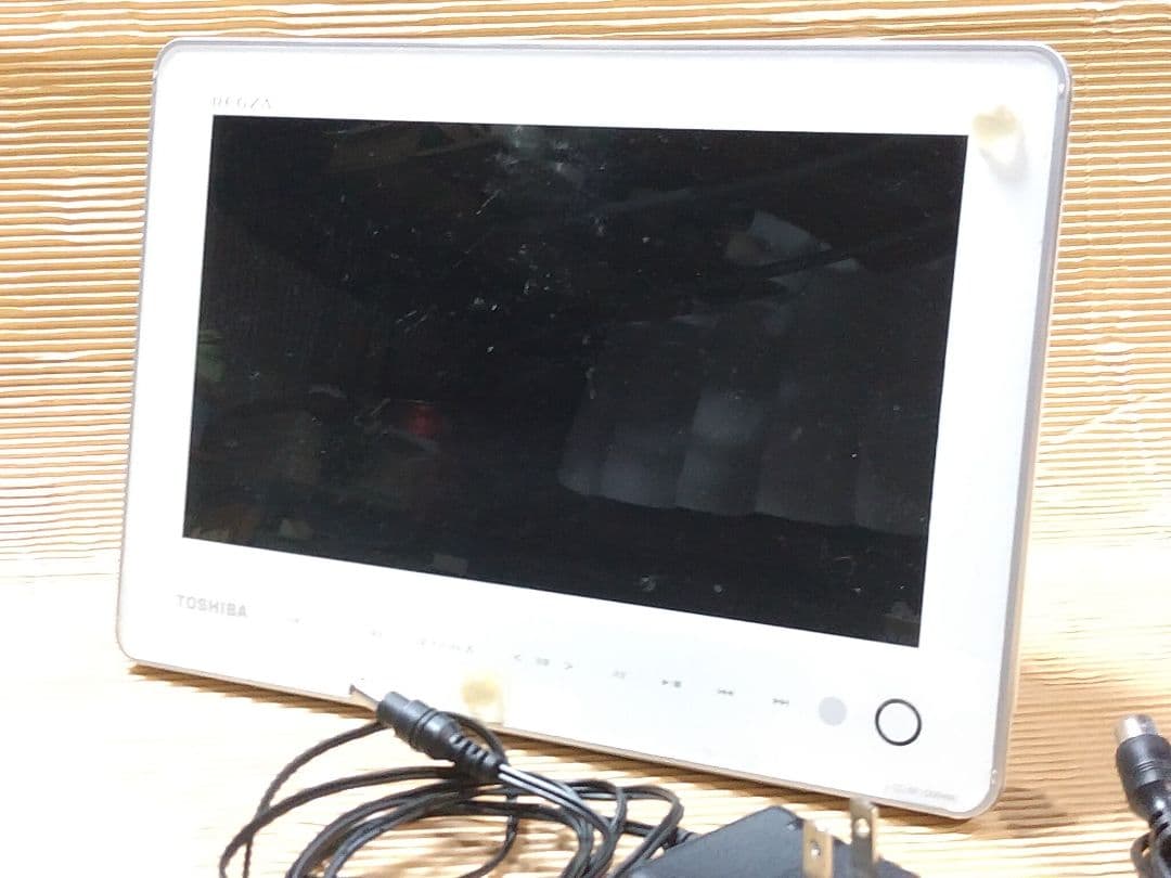 【要修理】東芝ポータブルブルーレイプレーヤー☆~セール中