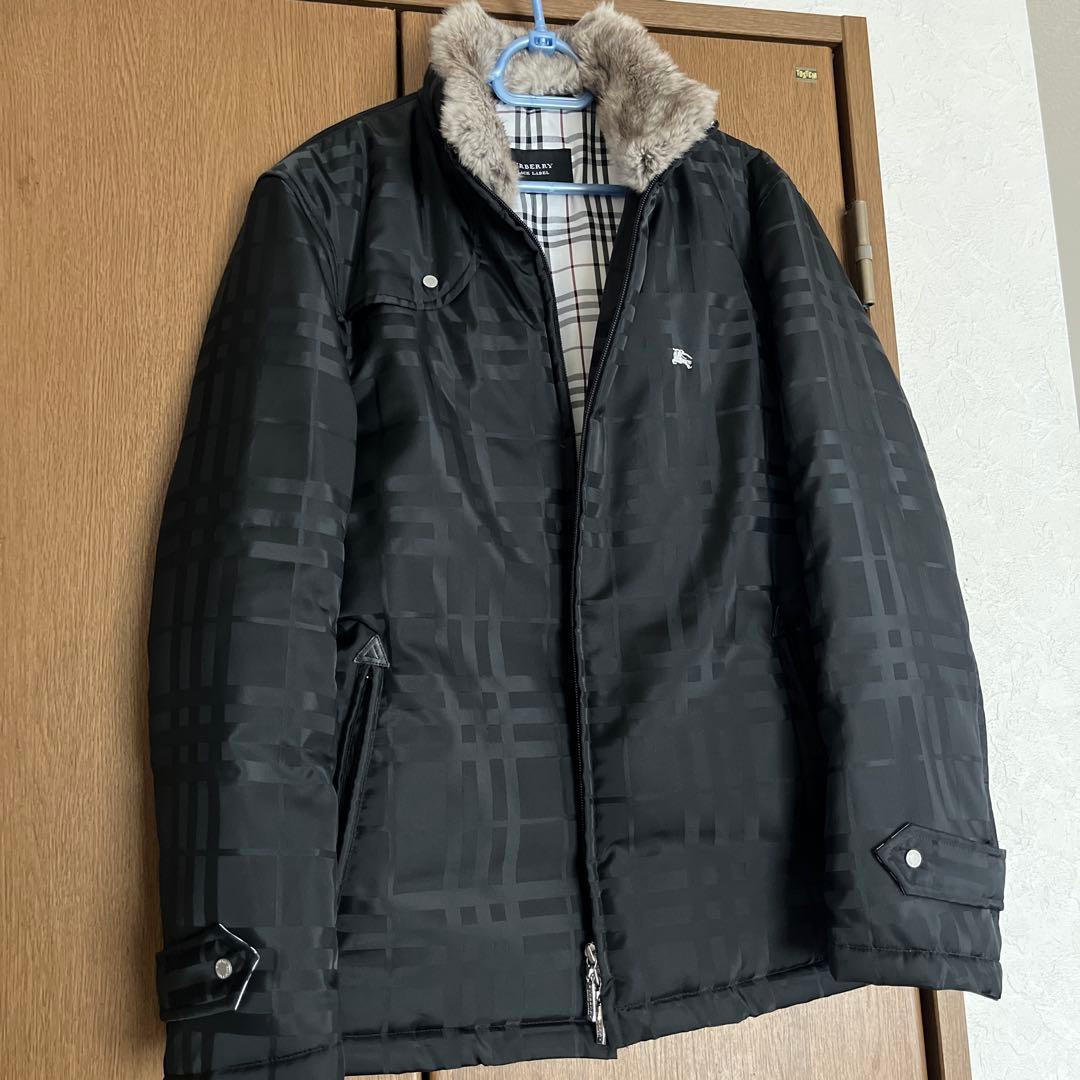 バーバリーシャドーチェック柄ダウン【極美品】