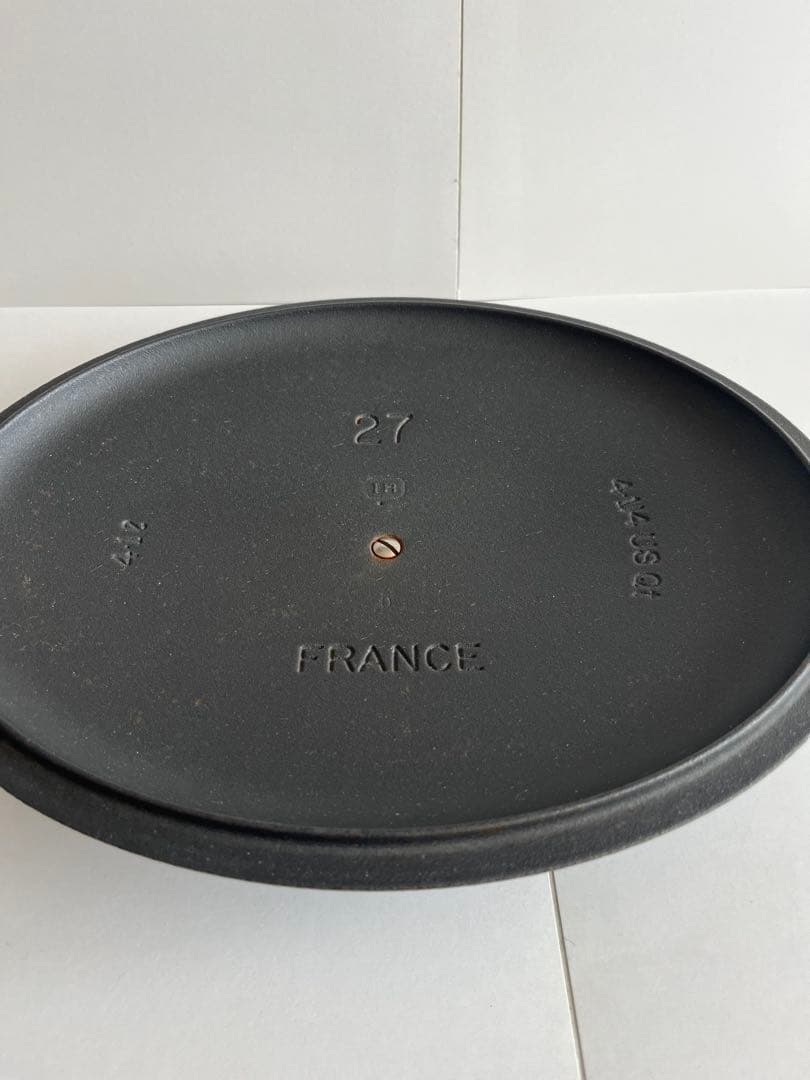 廃盤　ルクルーゼ　ココットオーバル 27cm マットブラック