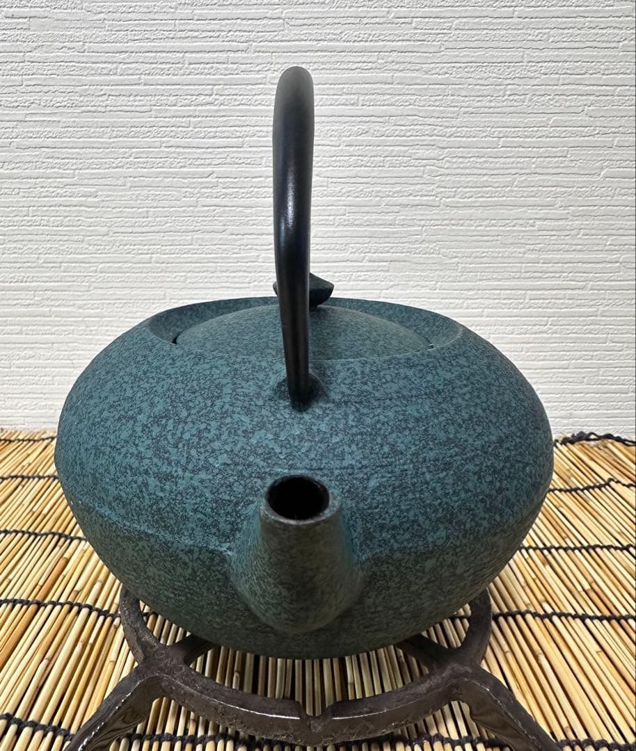 未使用品　鋳心ノ工房　増田尚紀デザイン　平つぼＬ　鉄急須　南部鉄瓶　南部鉄器