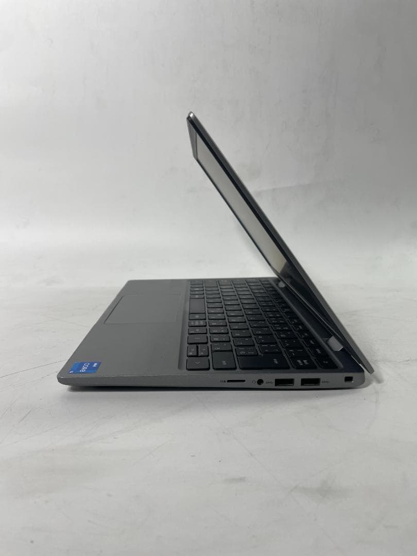 Dell Latitude 3320 11世代-i5/256GB/8GB