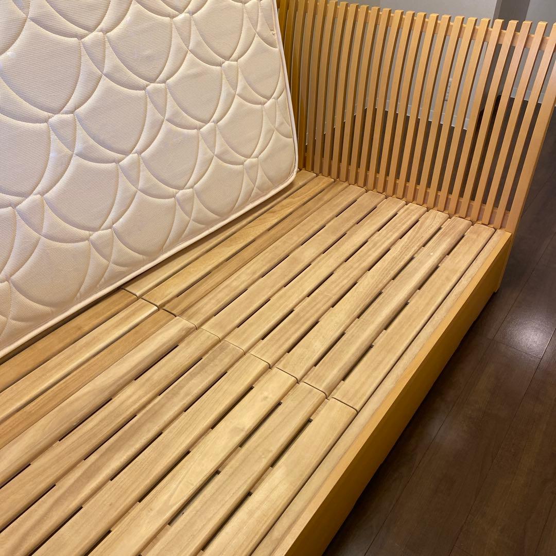 新品未使用　IDC大塚家具 セミダブルベッド