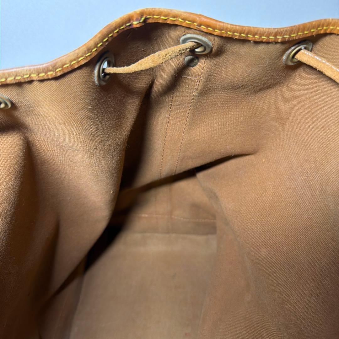 ルイヴィトン　モノグラム　ノエ　巾着　ショルダーバッグ