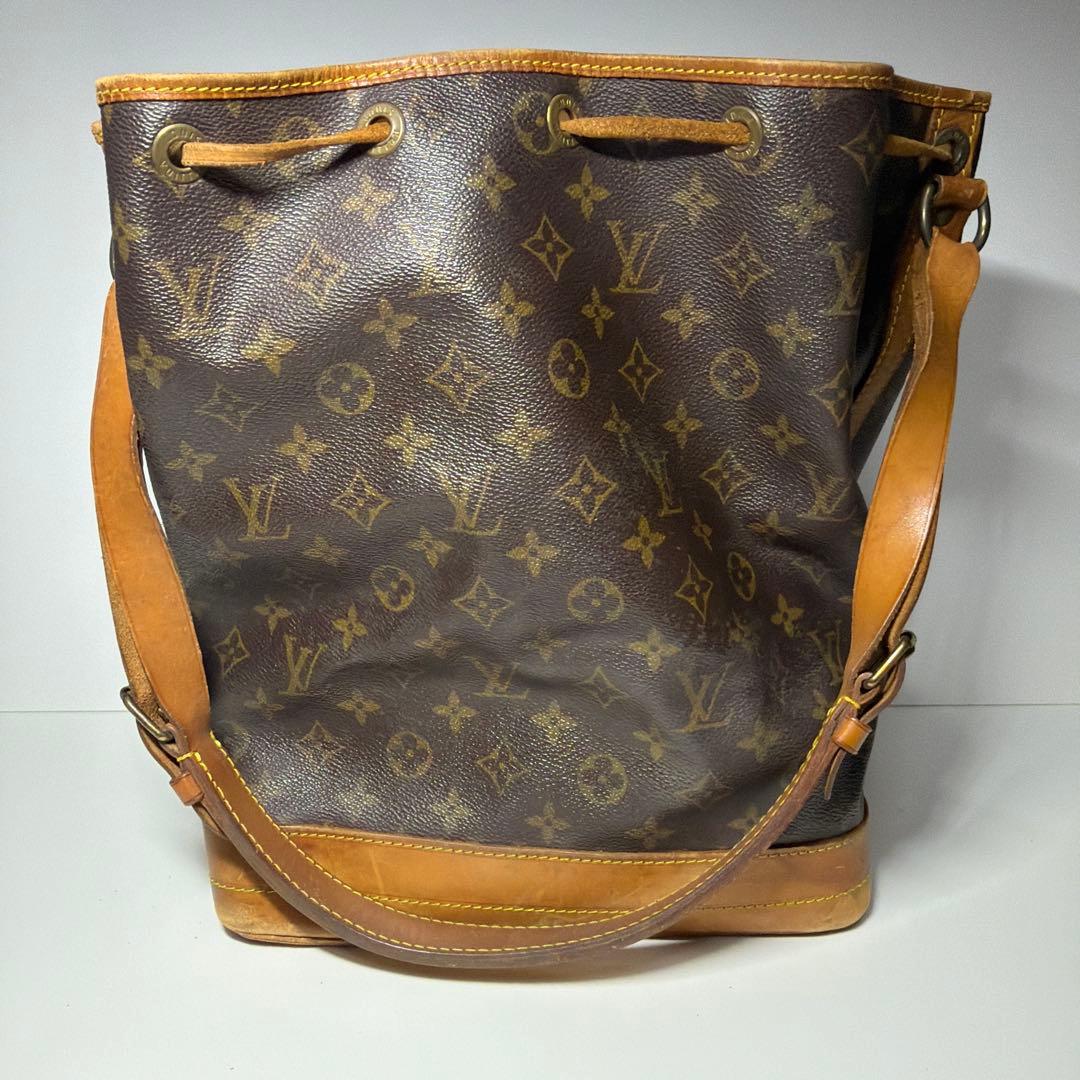 ルイヴィトン　モノグラム　ノエ　巾着　ショルダーバッグ