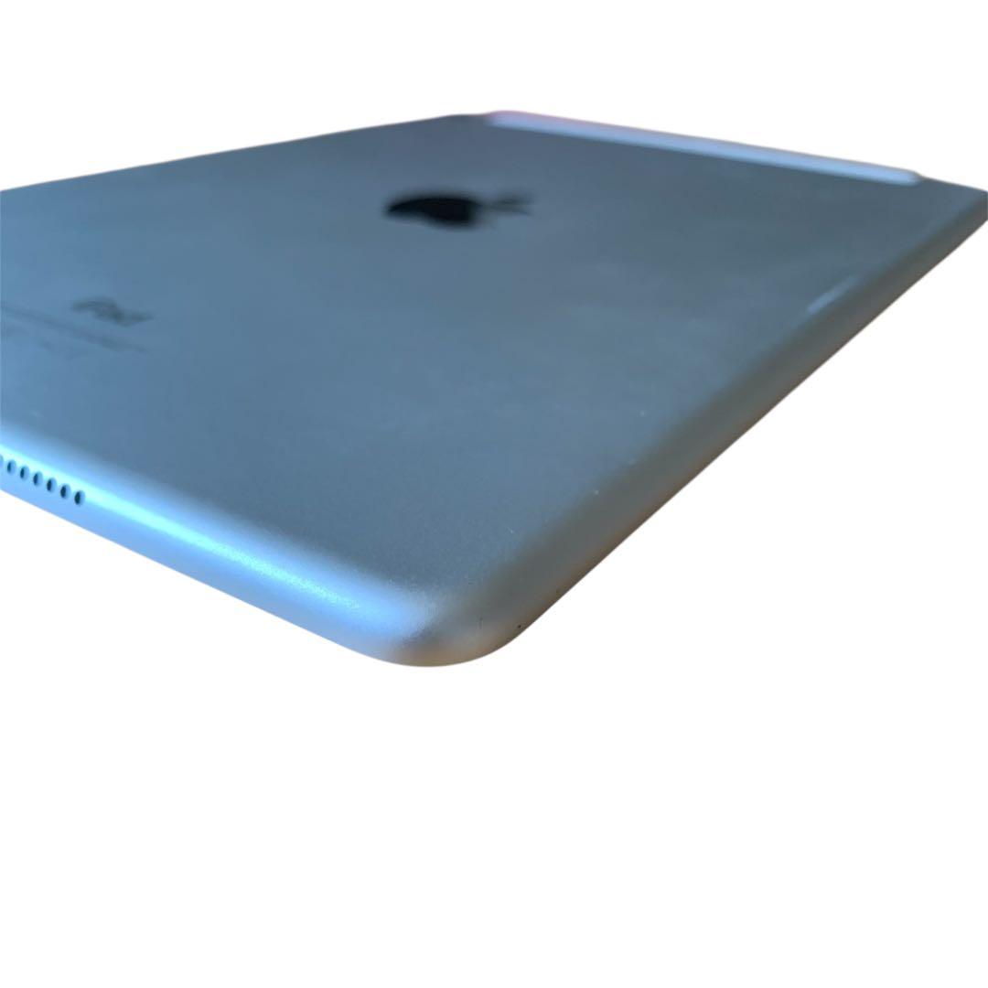 iPad Air2 32GB WiFi Cellular シルバー ケース付き