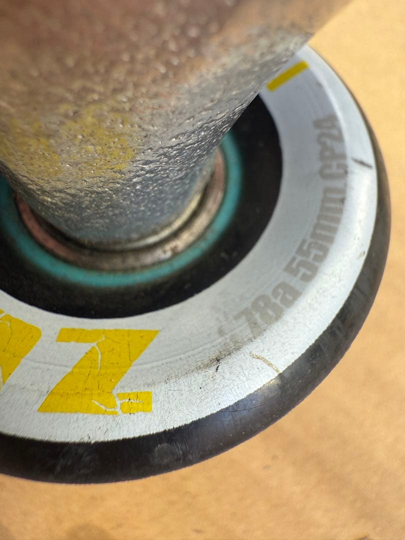 Lesque レスケ インディ Zulu bicari ホロートラック 花井祐介