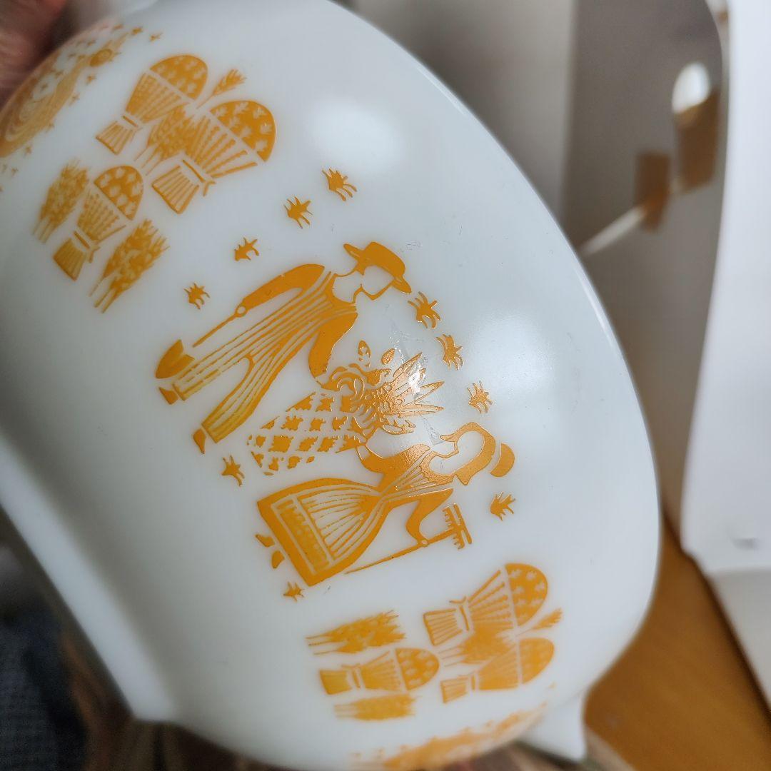 パイレックス　黄色　イエロー　バタープリント　アーミッシュ　ミキシングボウル