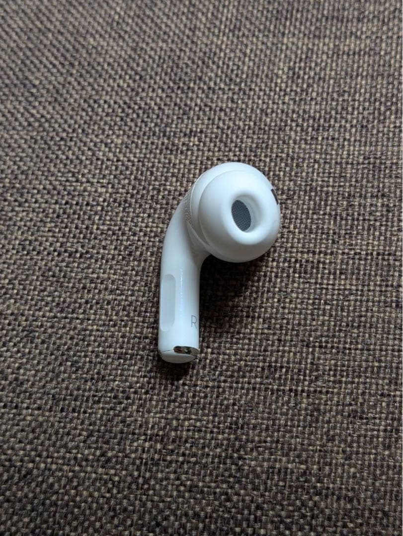 右耳 Apple AirPods Pro 第2世代 正規品 片耳826