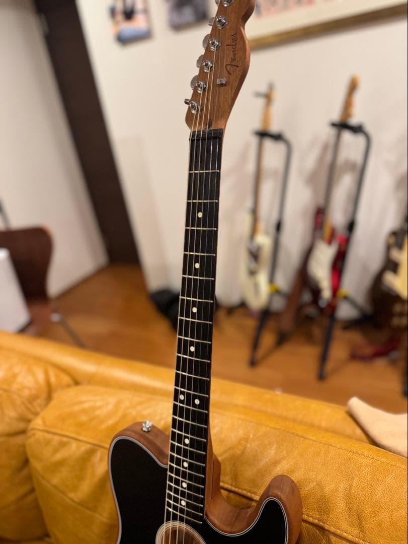 フェンダー　アメリカンアコースタソニック