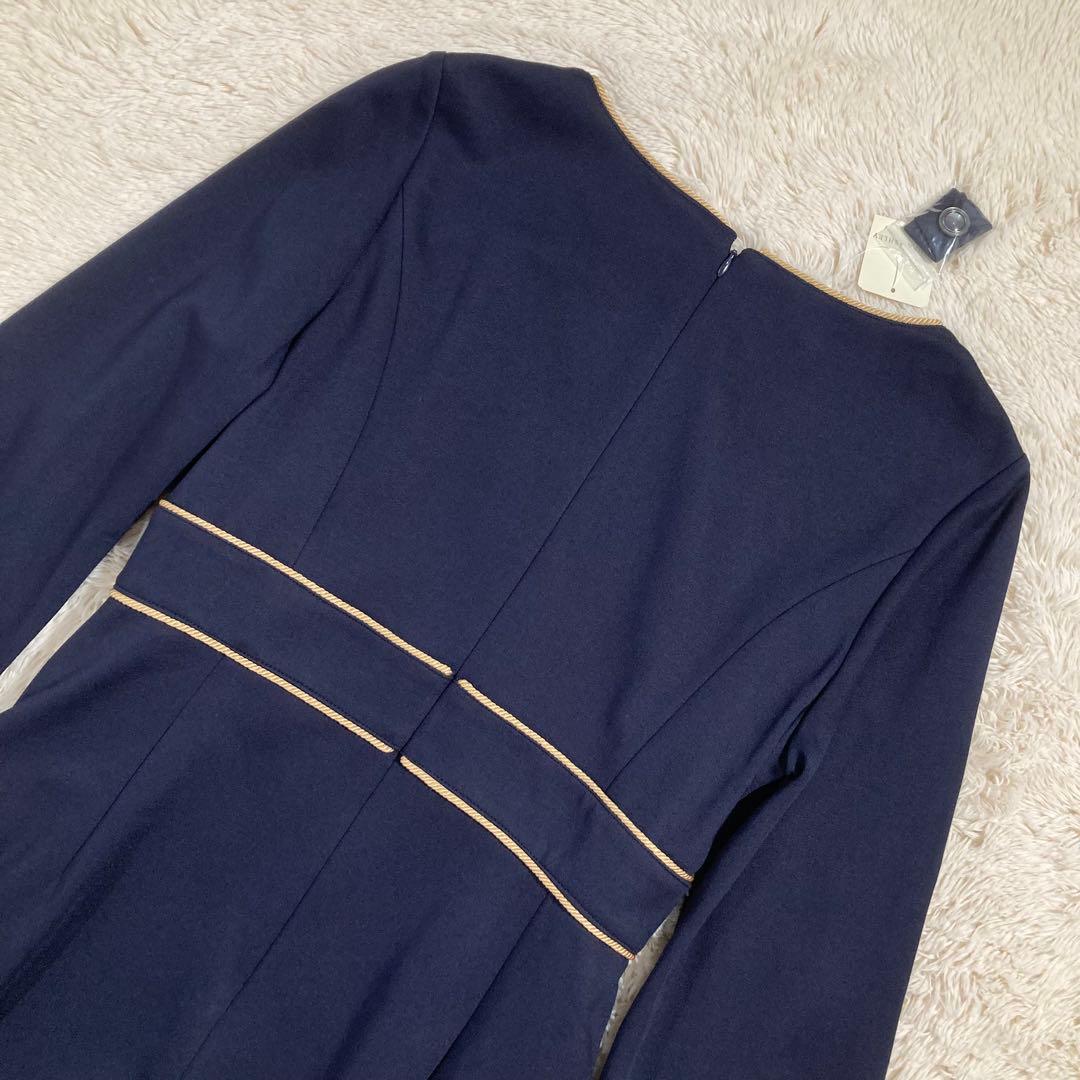 未使用タグ付 ローラアシュレイ ひざ丈ワンピース フレア 七分袖 紺色