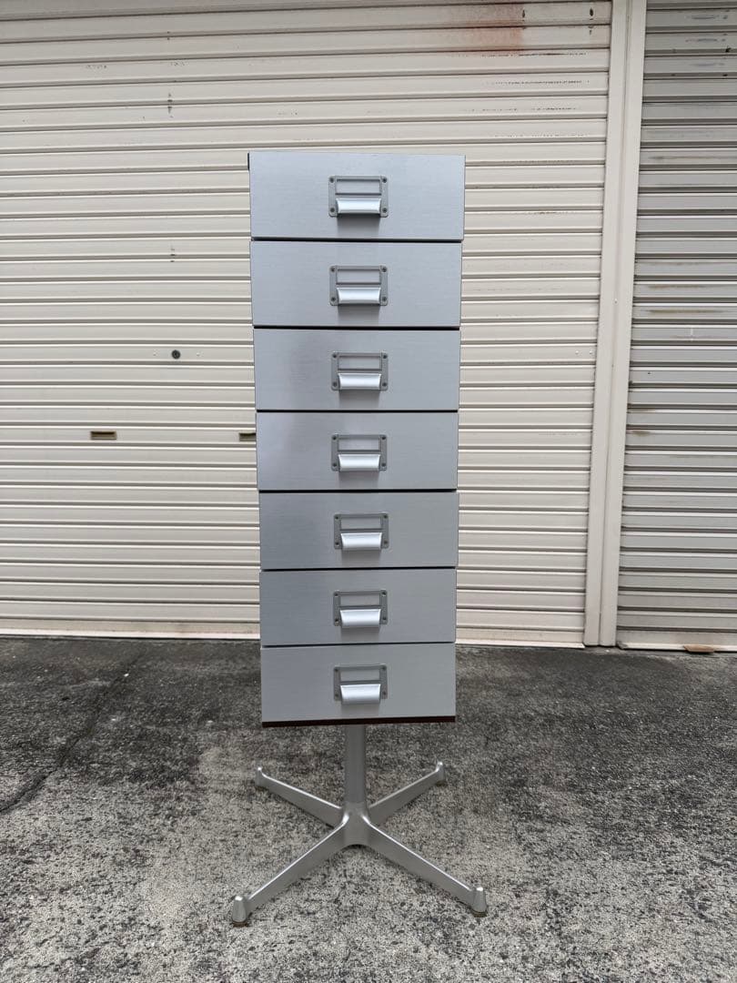 LEGNATEC レグナテック ツイン スリムチェスト 回転式 アルミシート