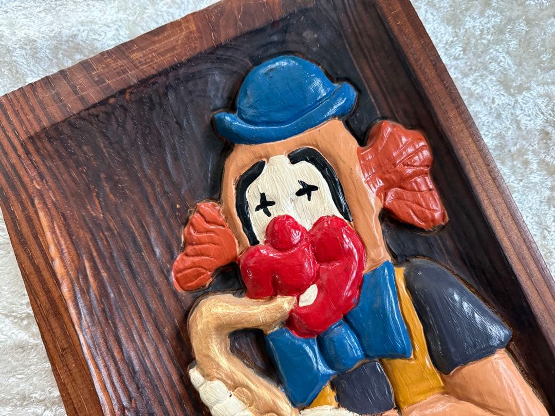 手彫り　木製クラウン彫刻 2点セット