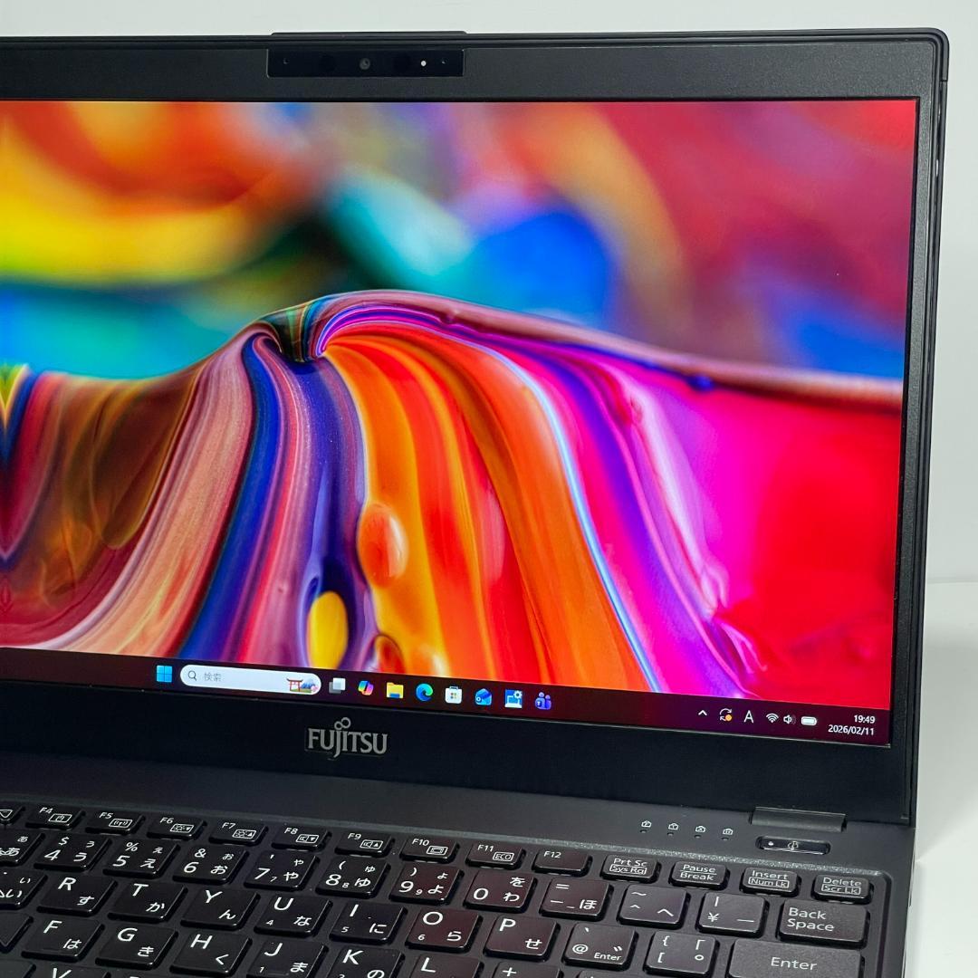 第8世代 i7 富士通 U939 ノートPC 16GB office2024