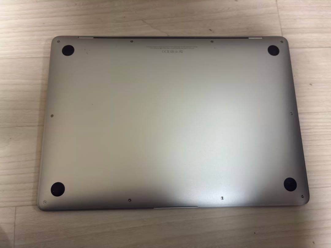 MacBook本体 MacBook Air 2018 i5-8200U 16GB SSD256GB