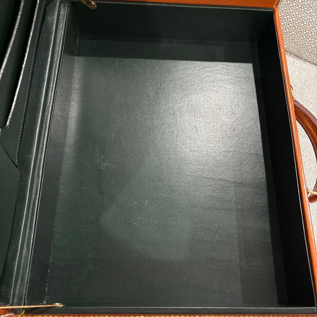 Louis Vuitton レザー ビジネスバッグ