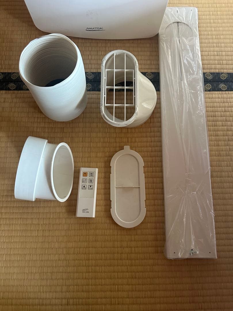 TKD　ナカトミ mac-20 エアコン　2022年製　キッチンカーなどに