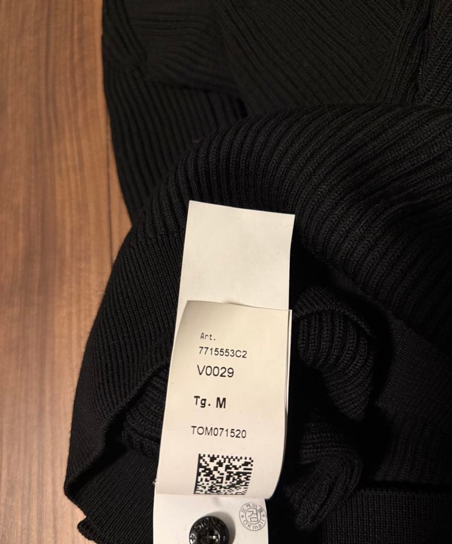 上杉柊平着用 STONE  ブラック セーター M