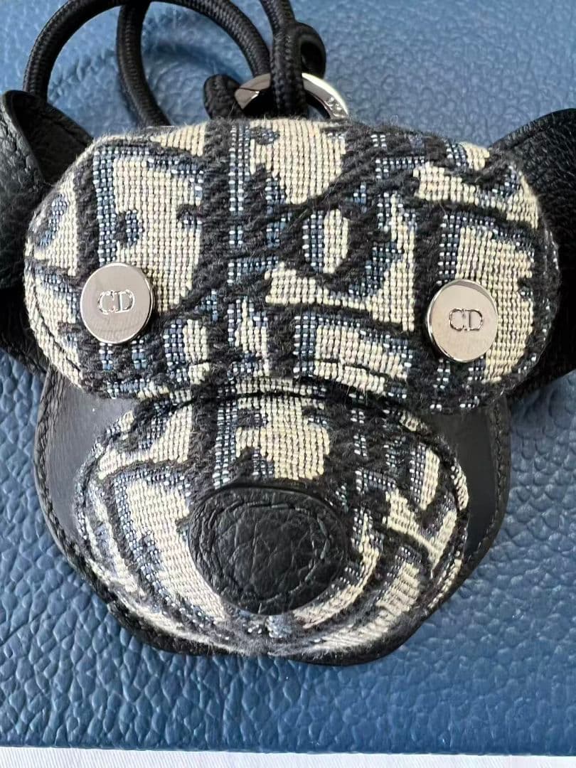 Dior ディオール　犬型AIR PODSケース新品未使用