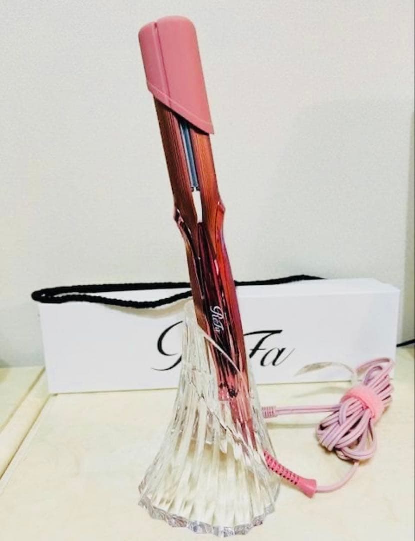 ReFa ストレートアイロン プロ ピンク＆ホルダー&限定ショッパー３点セット