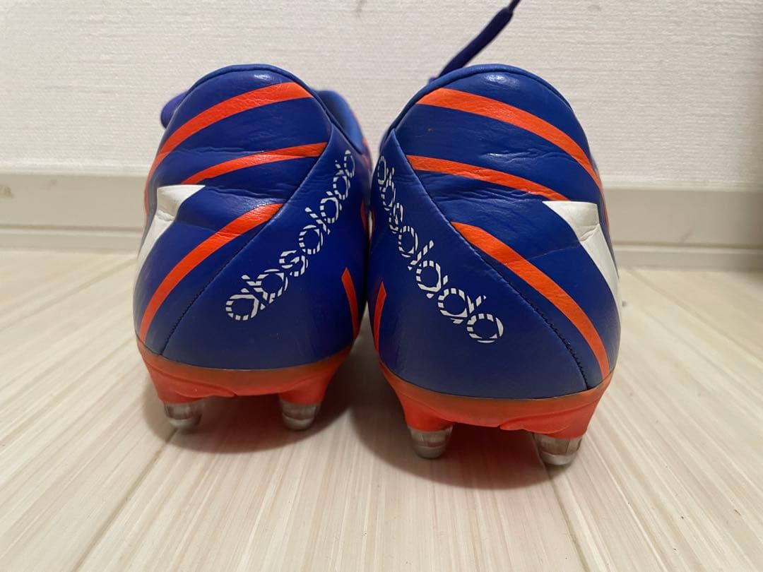 サッカー　スパイク アディダス プレデター インスティンクト SG 26.5