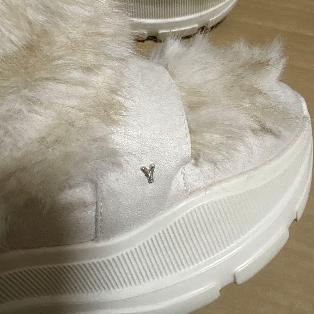 MOLO SHORT BOOTS L ホワイト