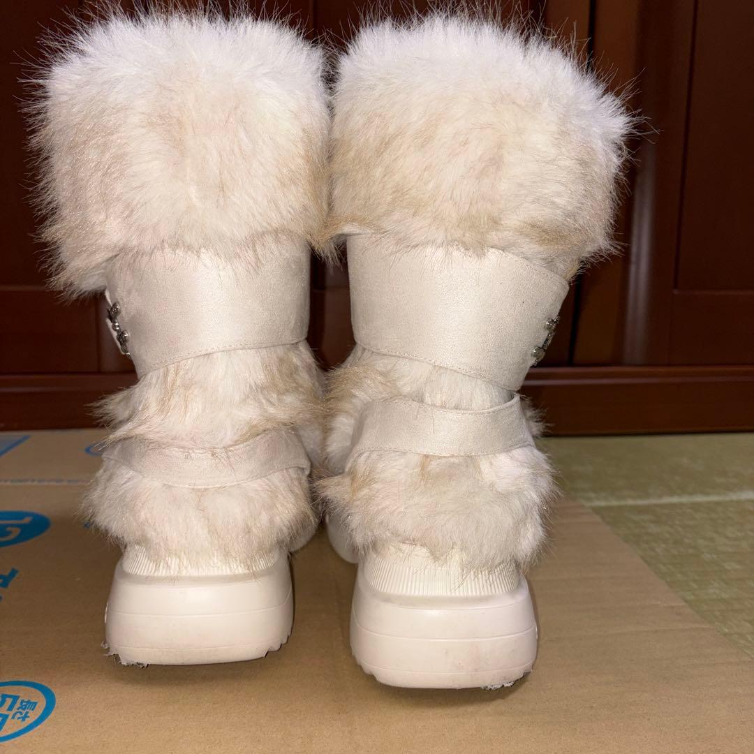 MOLO SHORT BOOTS L ホワイト