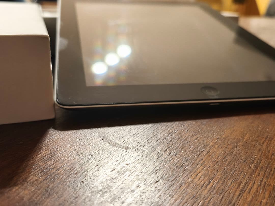 ipad 第四世代　128ギガ　本体箱付き　ほぼ未使用