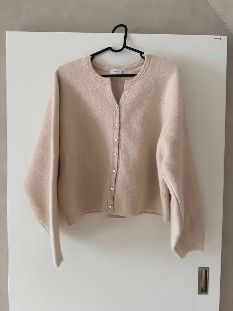 完売品　CNラクーンコンカーディガン A part by アパートバイ