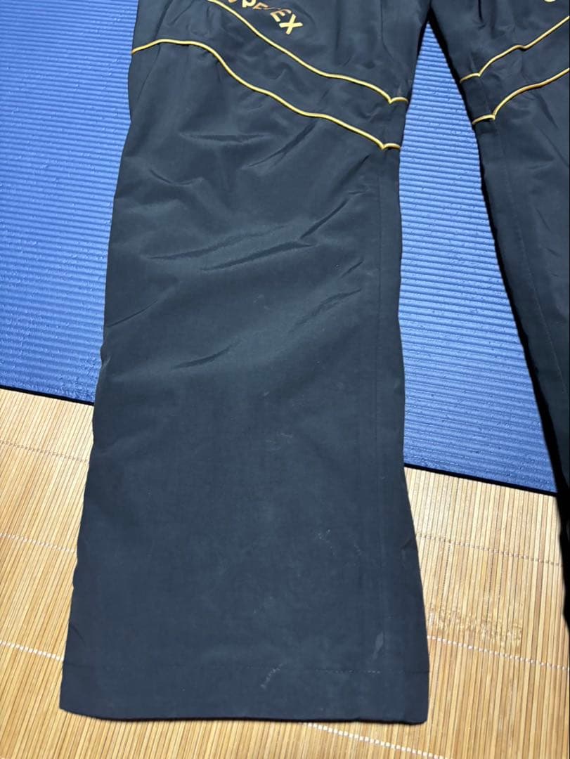 がまかつ ゴアテックス レインスーツ GM-3603 ブラック×ゴールドLサイズ