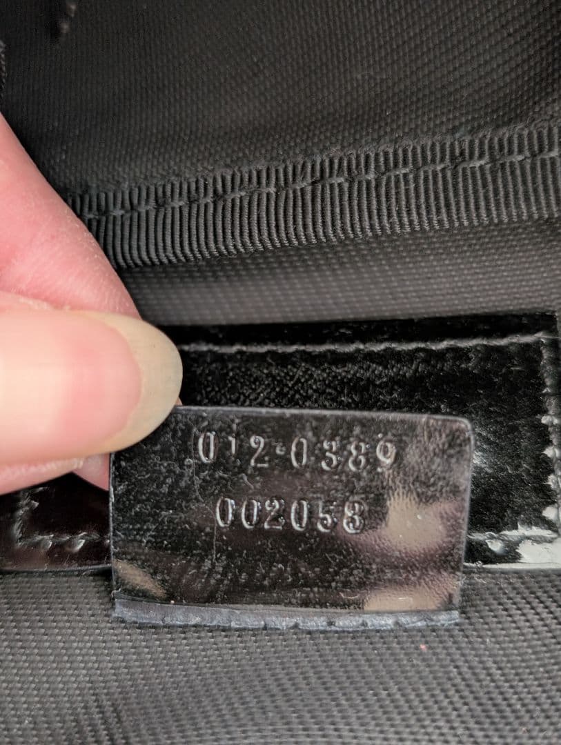 GUCCI グッチ ナイロン ボストンバッグ　ブラック【大容量・美品】