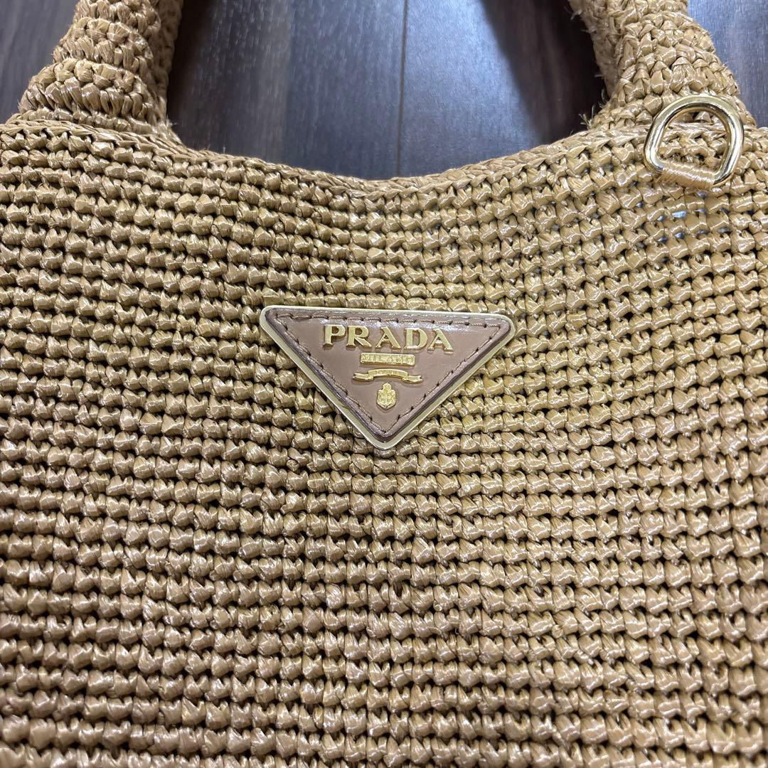 PRADA ベージュ かごバッグ トートバッグ