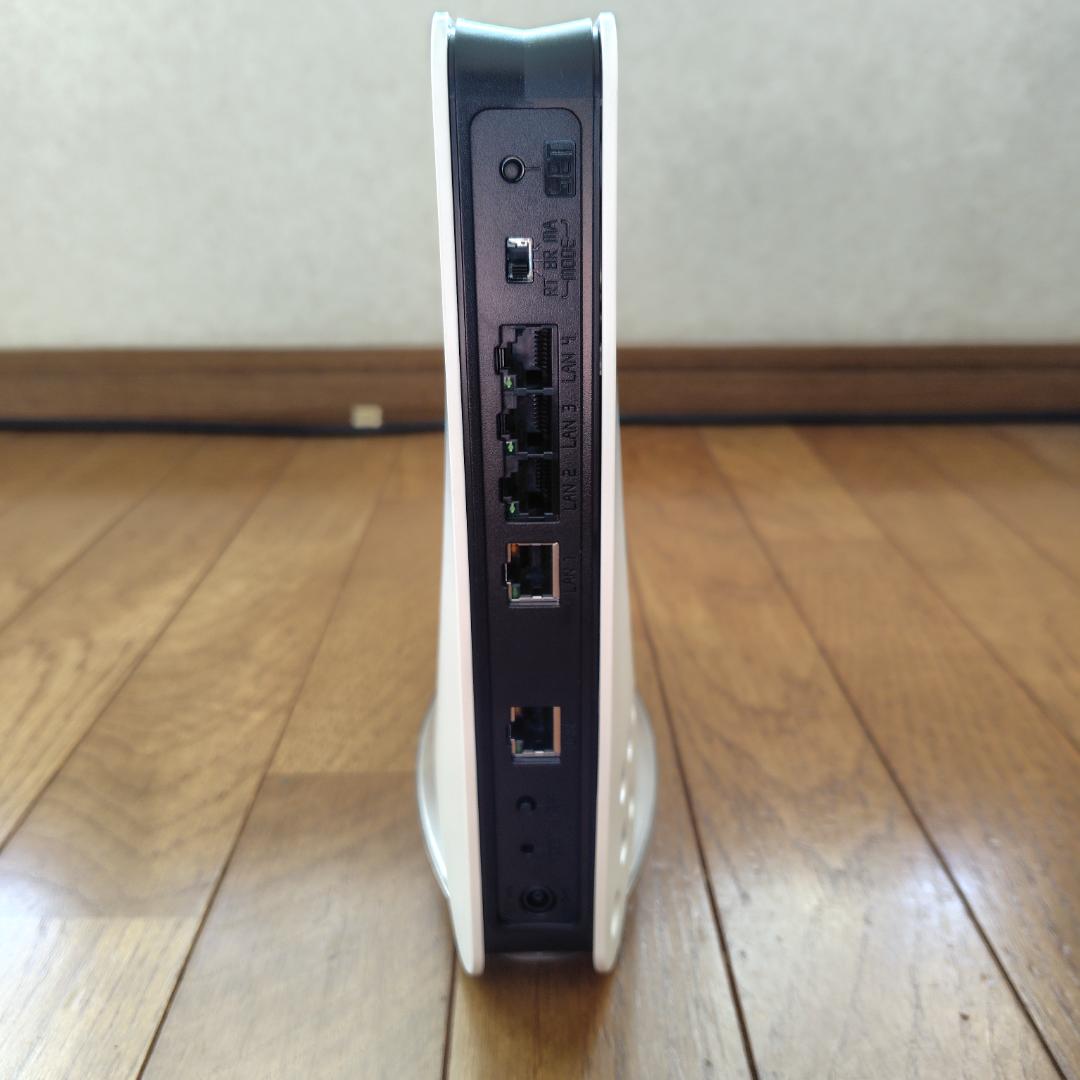 ②NEC Wi-Fi6E ルーター Aterm PA-WX11000T12