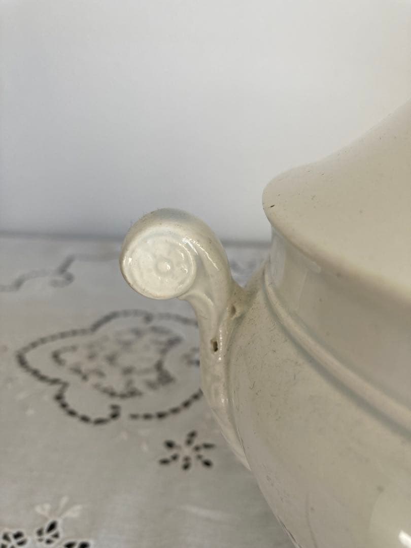 フランスアンティーク　ボルドーDavid JOHNSTON小さなスーピエール