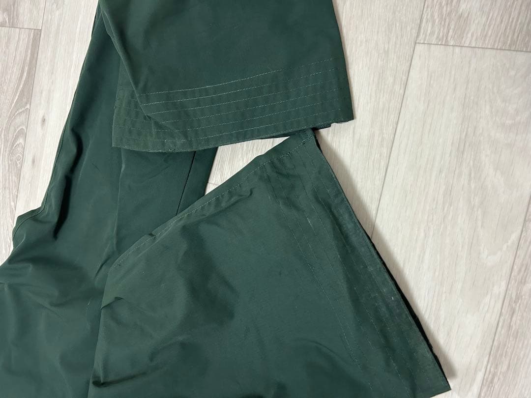 【AIRBLASTER】 BEASTシリーズ　ビブパン　M