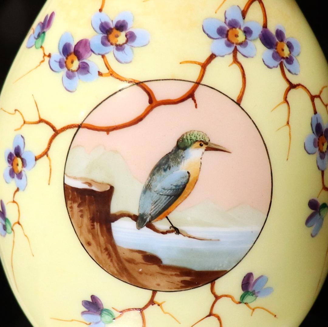 オールド・バカラ レア 淡黄色 オパーリンクリスタル製手彩色日本趣味花鳥図飾壷