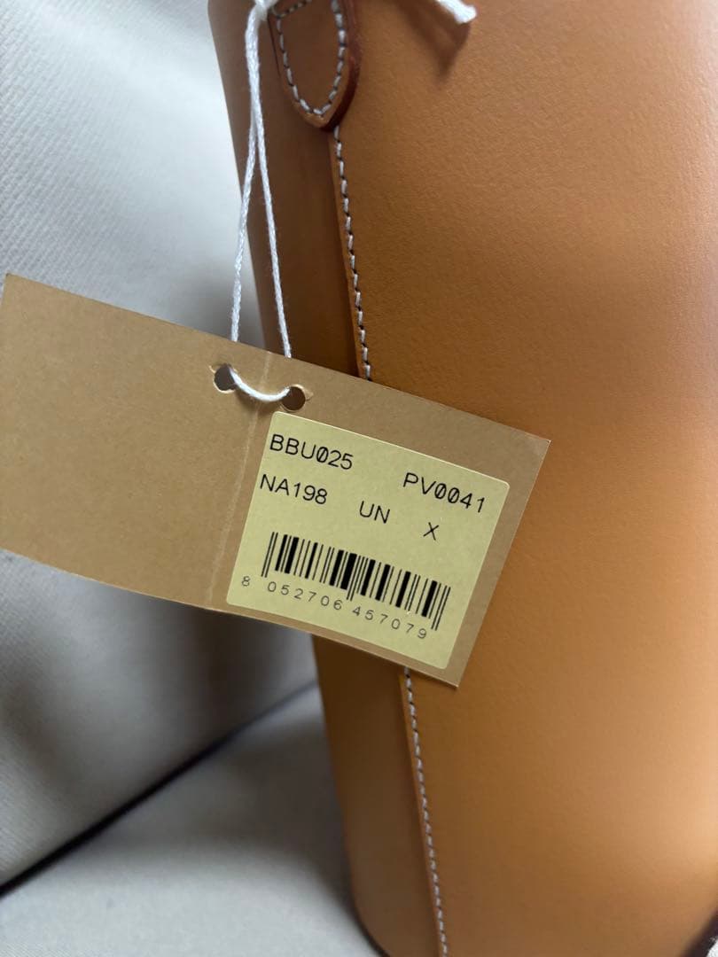 き*ー様 【新品未使用】IL BISONTE ショルダーバッグ