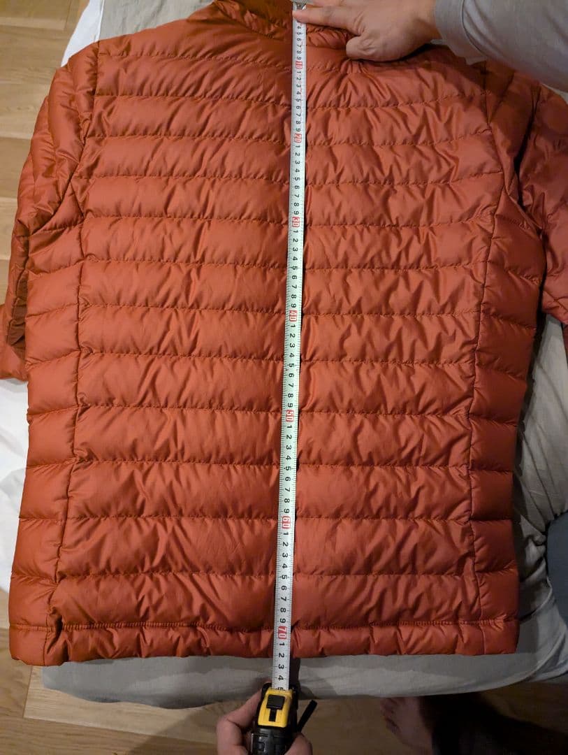 patagonia ダウン セーター S