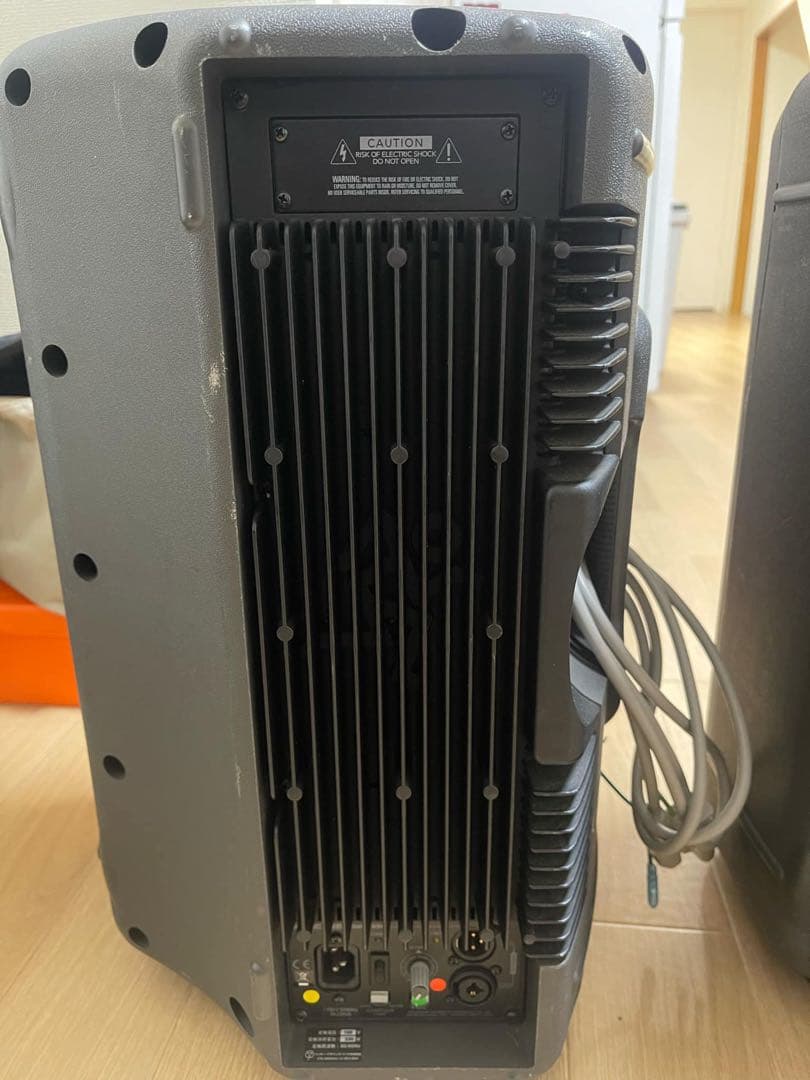 MACKIE SRM350パワードスピーカー　2台セット　DJ PAシステム