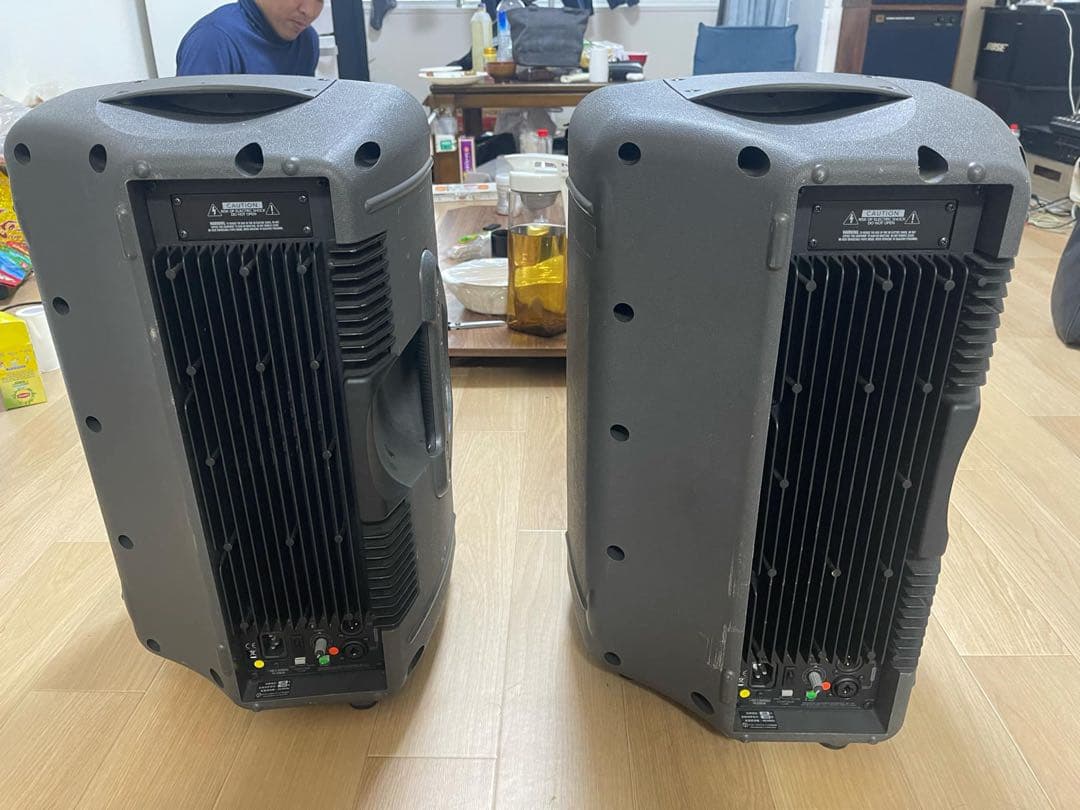 MACKIE SRM350パワードスピーカー　2台セット　DJ PAシステム