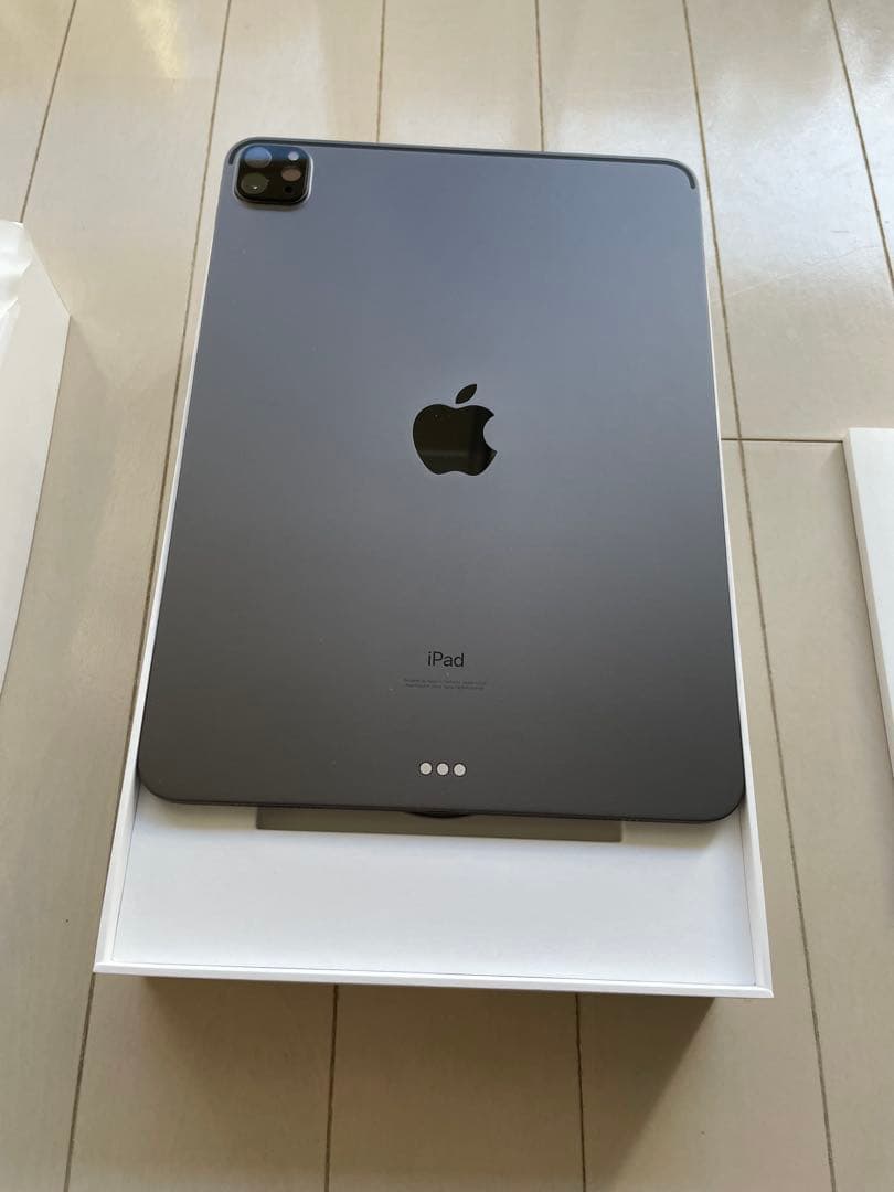 【美品】iPad Pro 11インチ 第2世代 128GB スペースグレイ