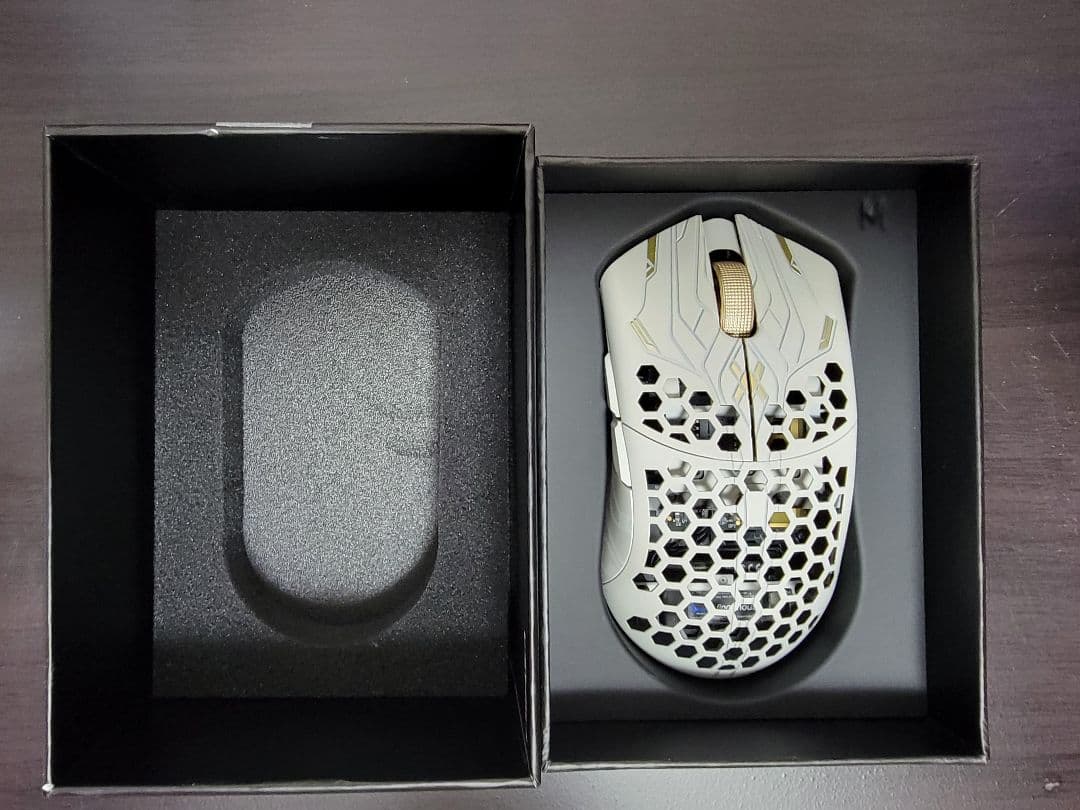 Finalmouse Ultralight X ULX clix Mサイズ
