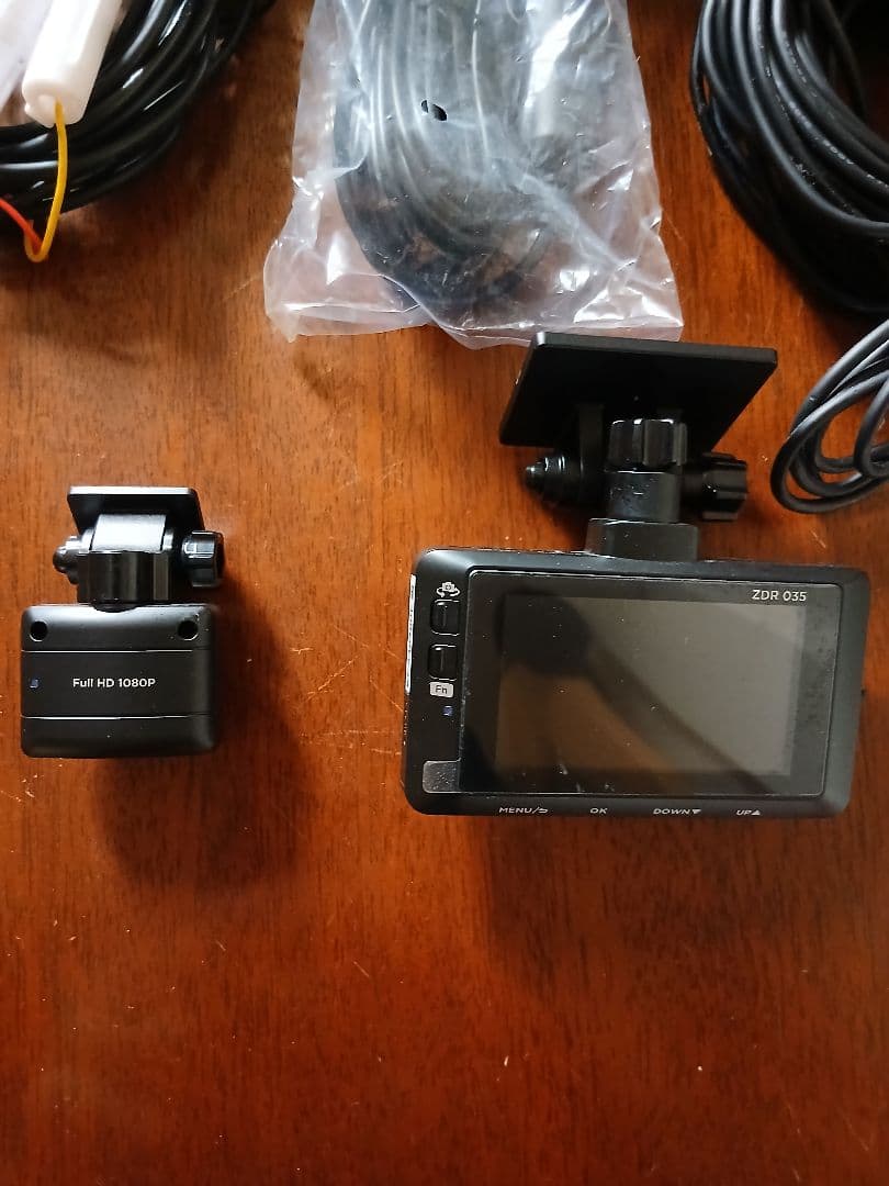 COMTEC ZDR035 ドライブレコーダー 前後2カメラ 32GB SD