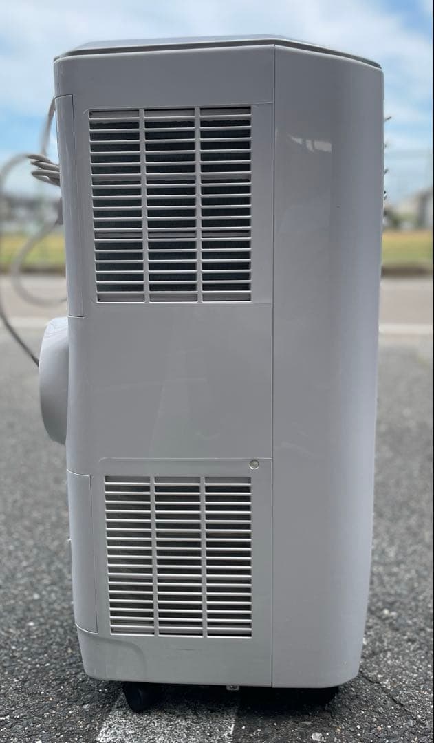 月末タイムセルKoden 移動式クーラーKEP253R 22年製　窓枠ダクト付き