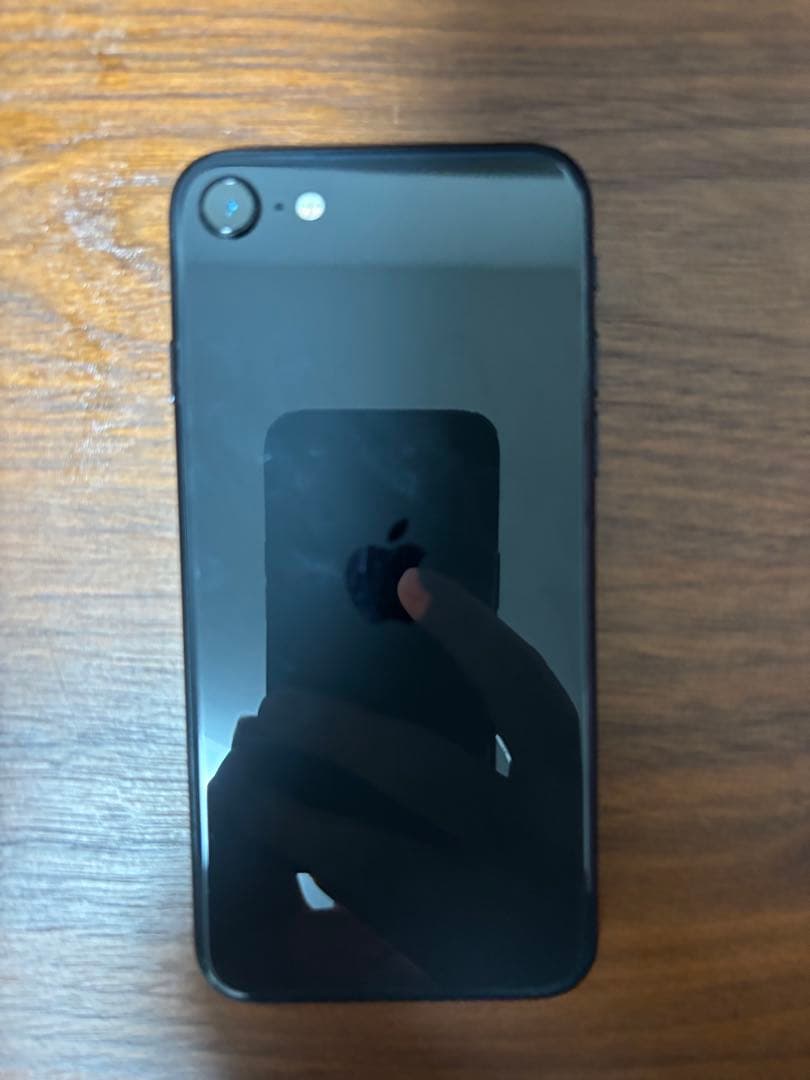 【ジャンク】iPhoneSE第2世代　黒　64GB SIMフリー