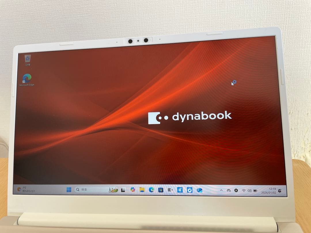 【極美品】ノートパソコン dynabook T8 Core i7/32GB