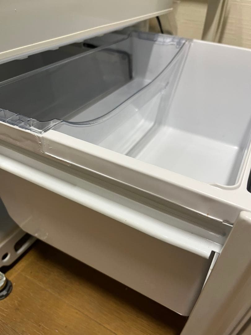 AQUAアクア　3ドア冷蔵庫 ホワイト