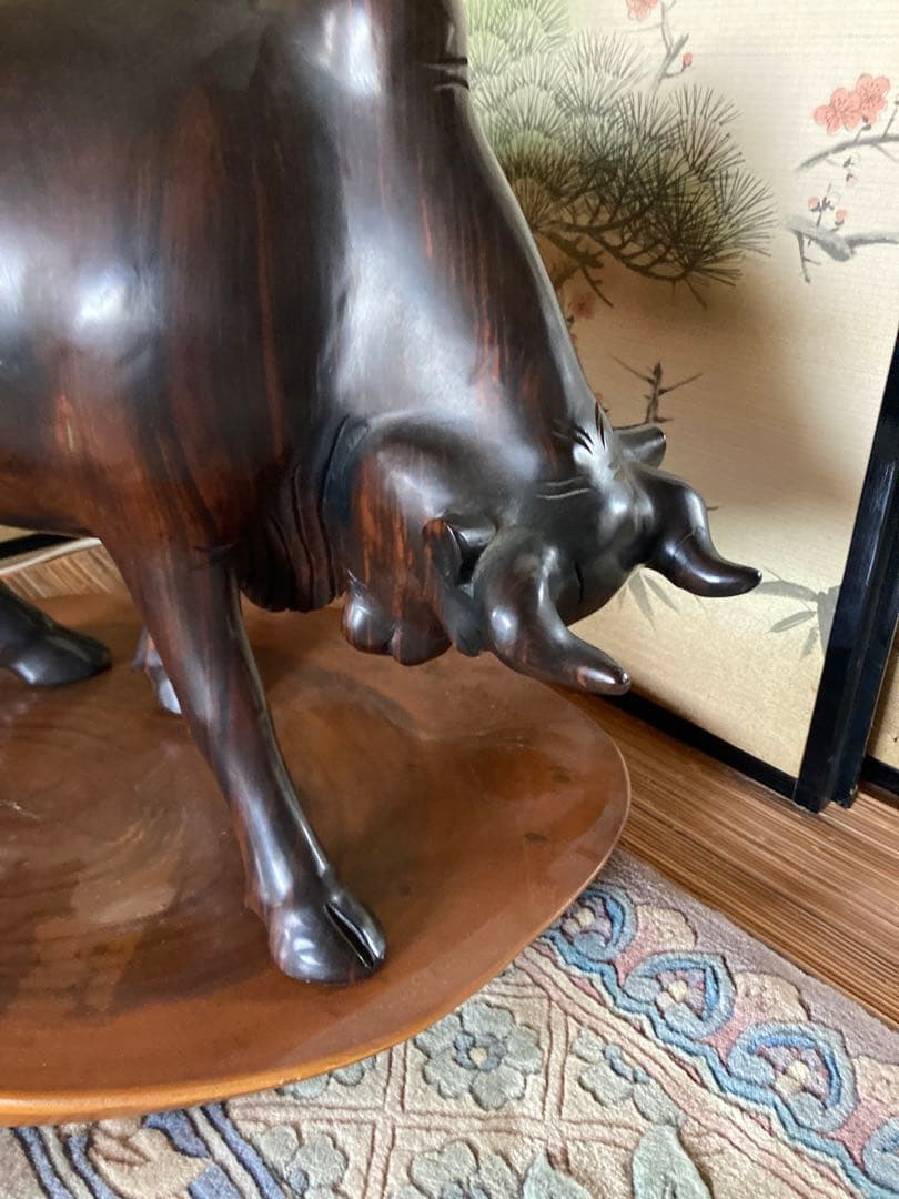 インテリア　和室家具　牛　雄牛　銘木