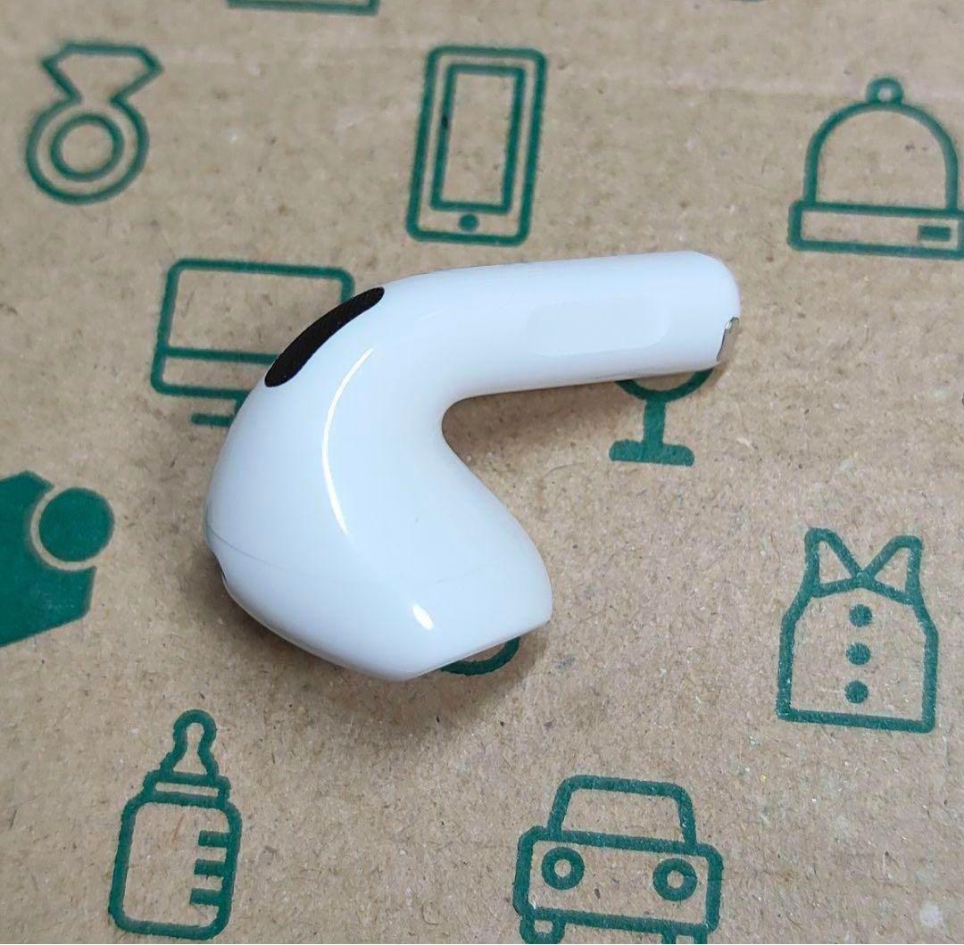 Apple AirPods 4世代 片耳 L 片方 左耳 16